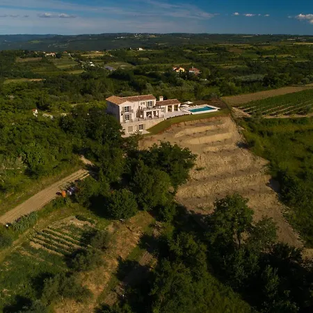 Oliva Villa Krasica (Istria)