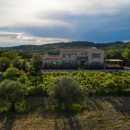 Villa Oliva *